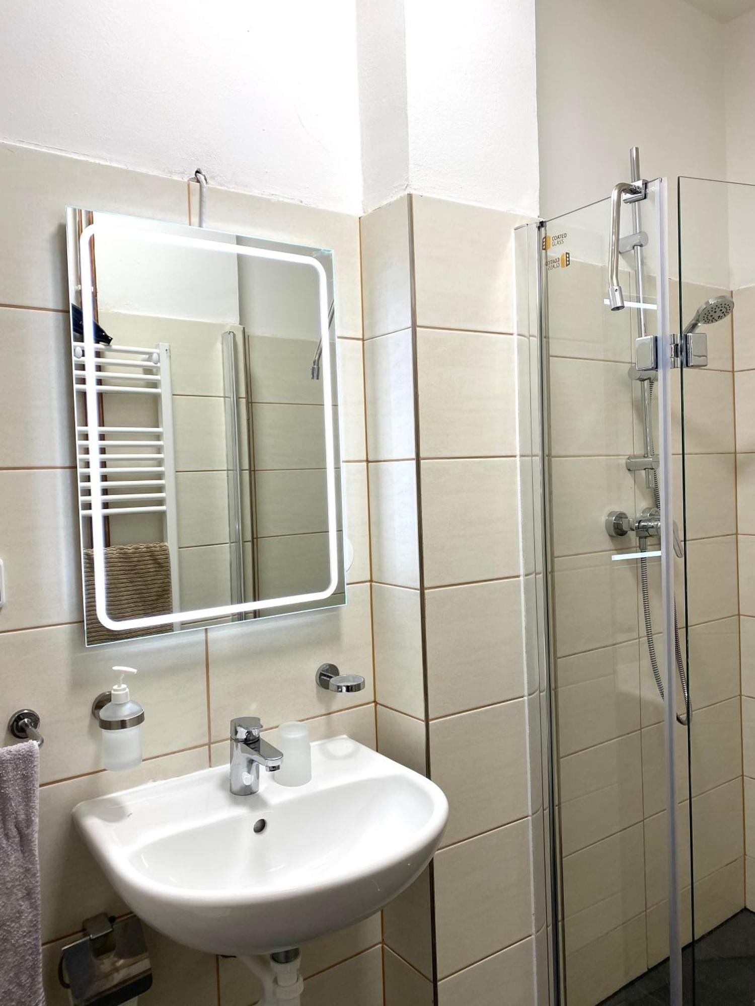 Hotel Labe Hřensko Quarto foto
